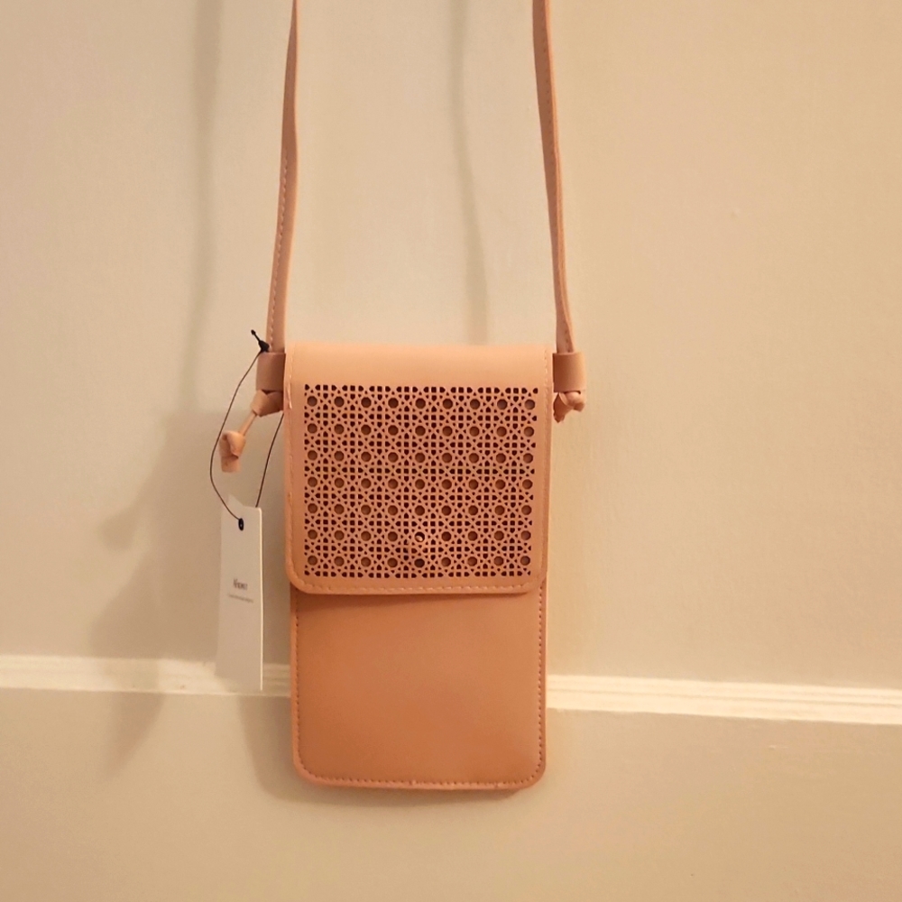 Travel Cell phone purse rose pink crossbody NWT
